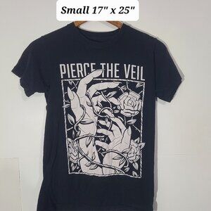 Pierce The Veil Hands/Roses Black Small T-Shirt